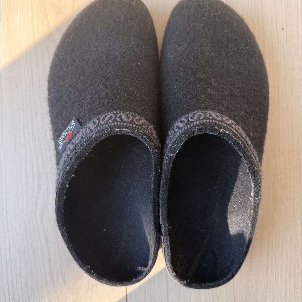 Stegmann Women's Black Wool Mules - Picture 4 of 6